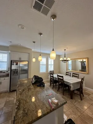 Hensley Electric Logo