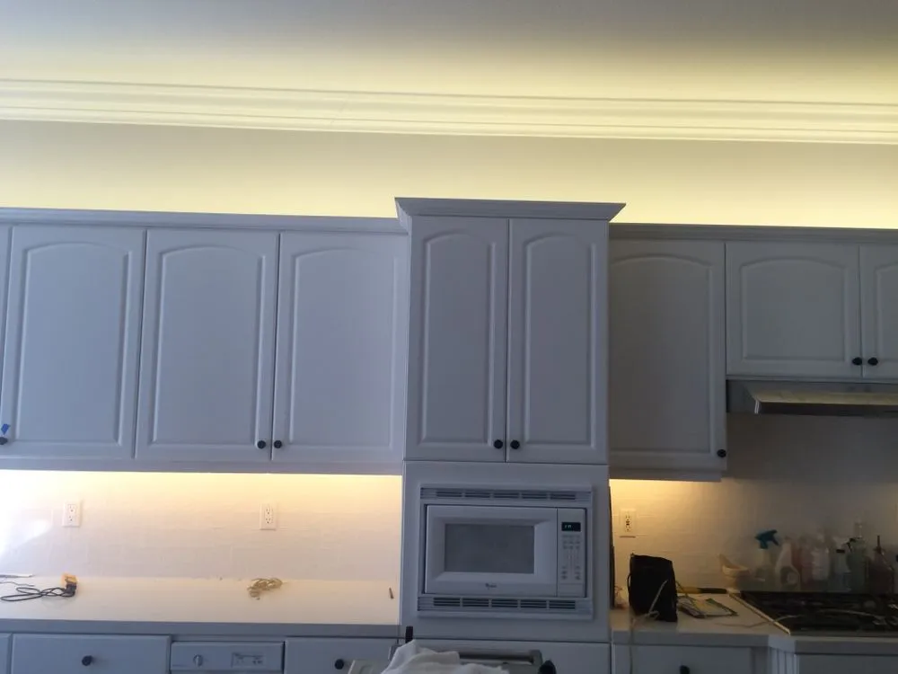 Certified electrical service for homes in lighting installation,  by 