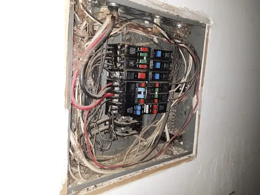 Hercules Electricians