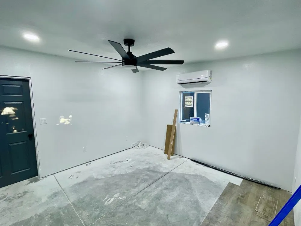 Slide of Hercules Handyman