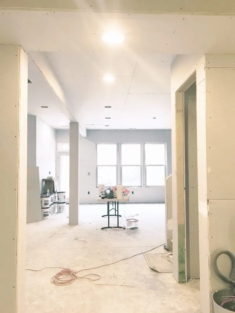 Slide of Heredia Electric