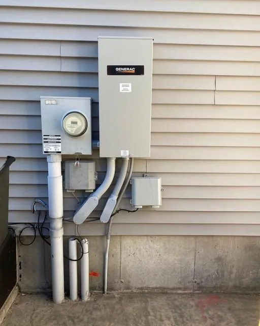 Licensed circuit breaker repair in Auburn, NH by Heritage Home Service