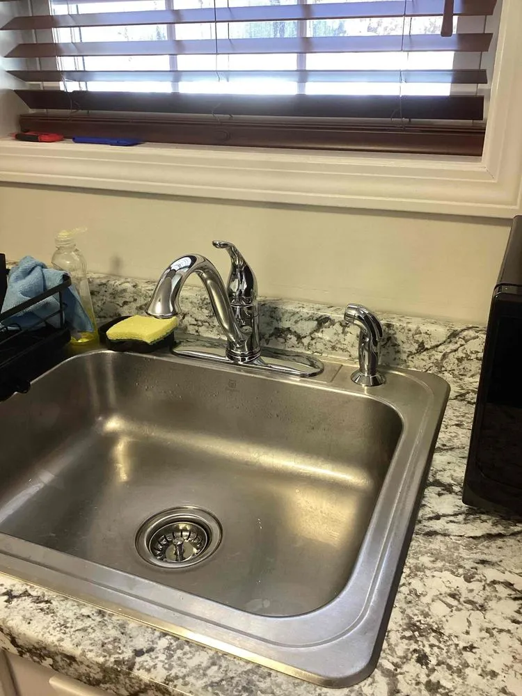 Professional electrician providing wiring installation in , 