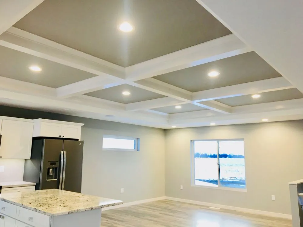 Slide of Hermanos Electric