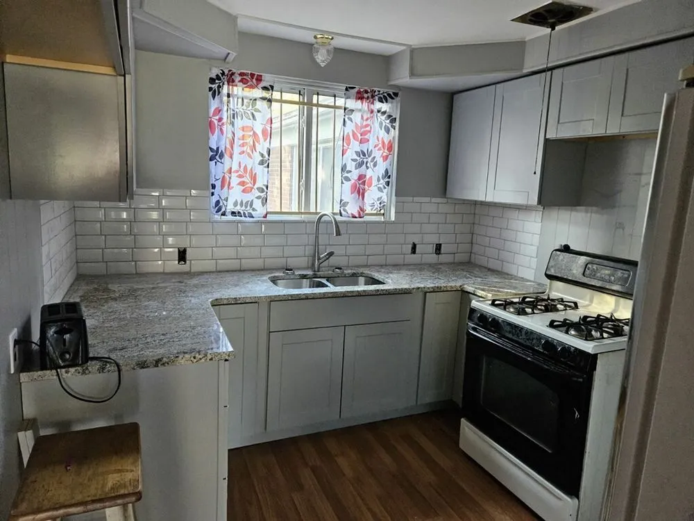 Slide of Hermes Home Services