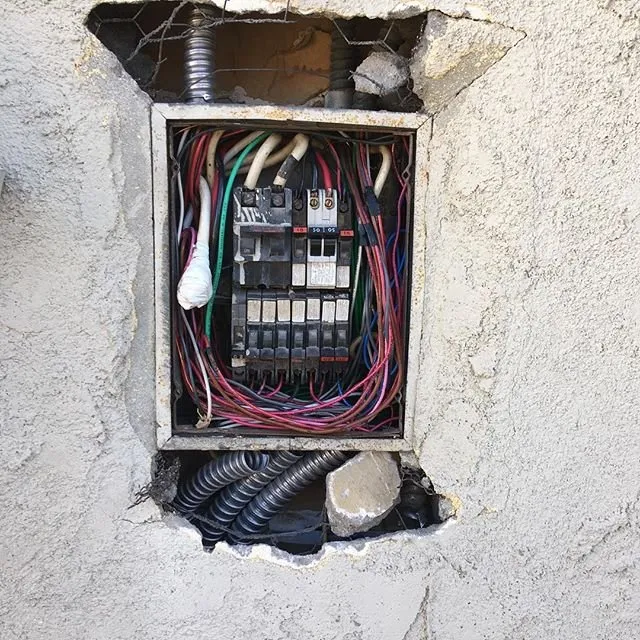 Slide of Hermosa Electrical