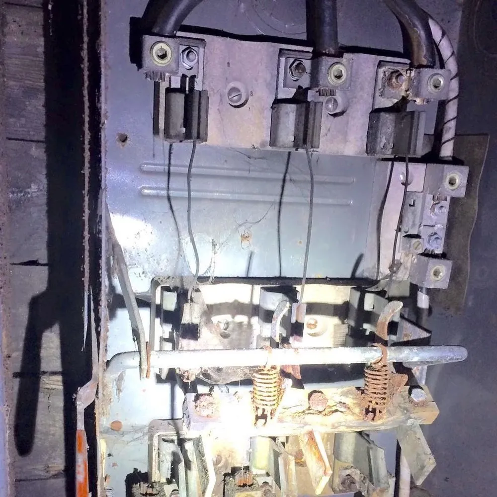 Slide of Hermosa Electrical