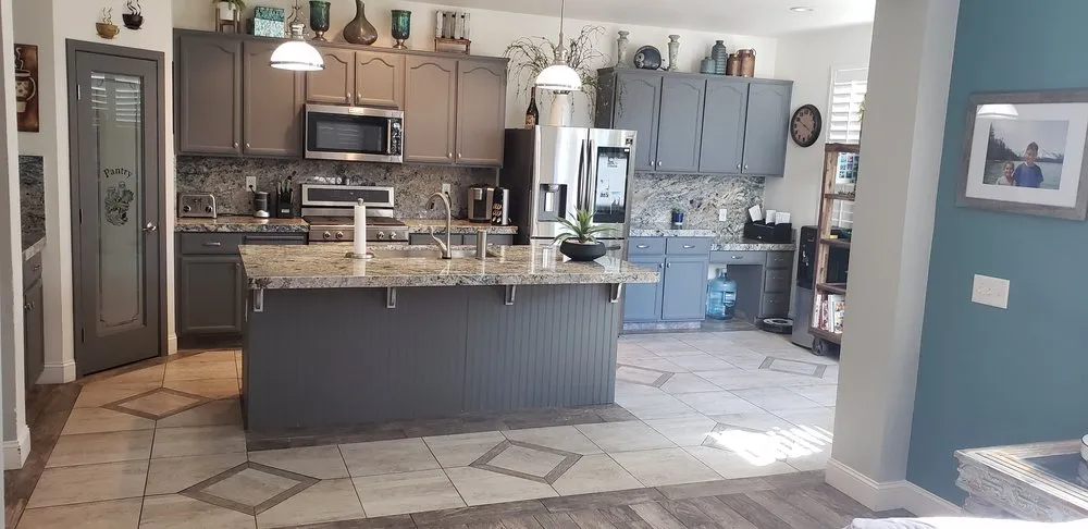 Slide of Hernandez Construction