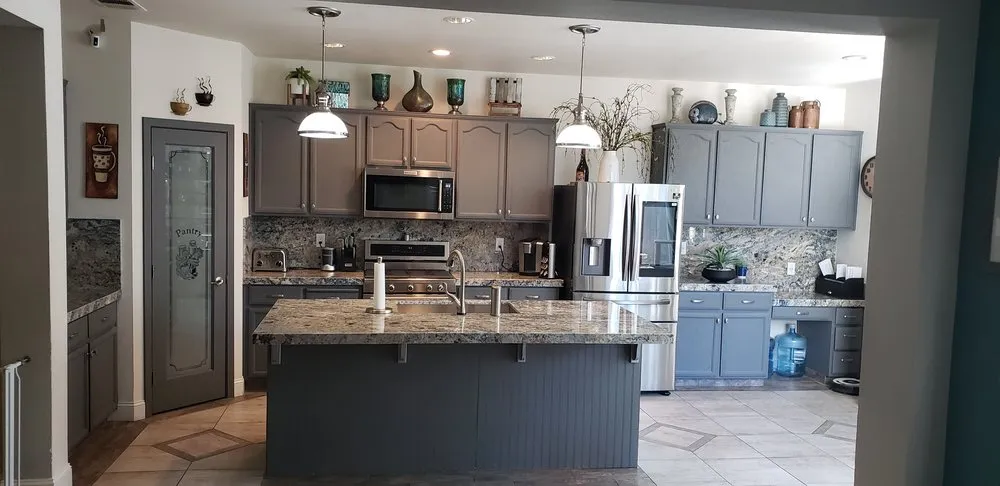 Slide of Hernandez Construction