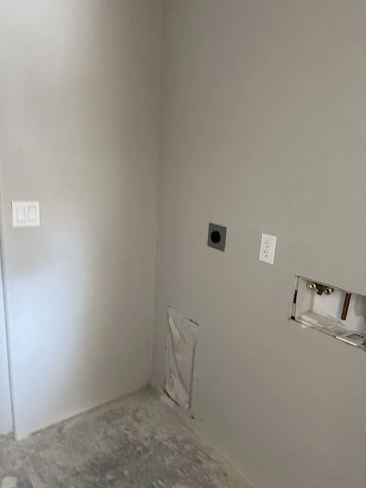 Slide of Hernandez Contracting