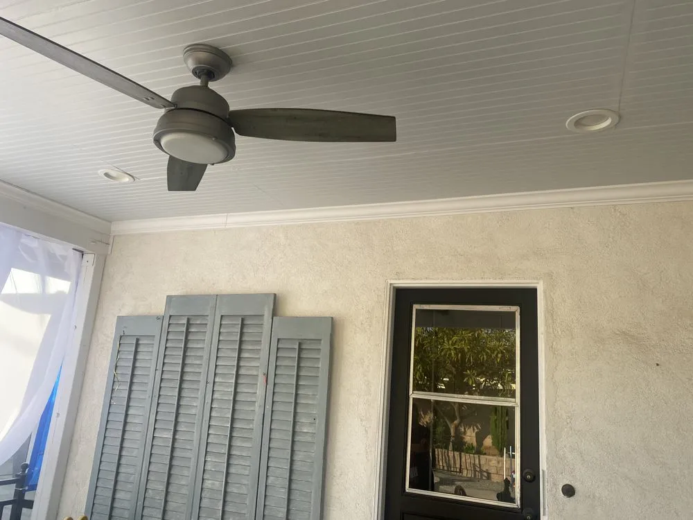 Slide of Hernandez Electric