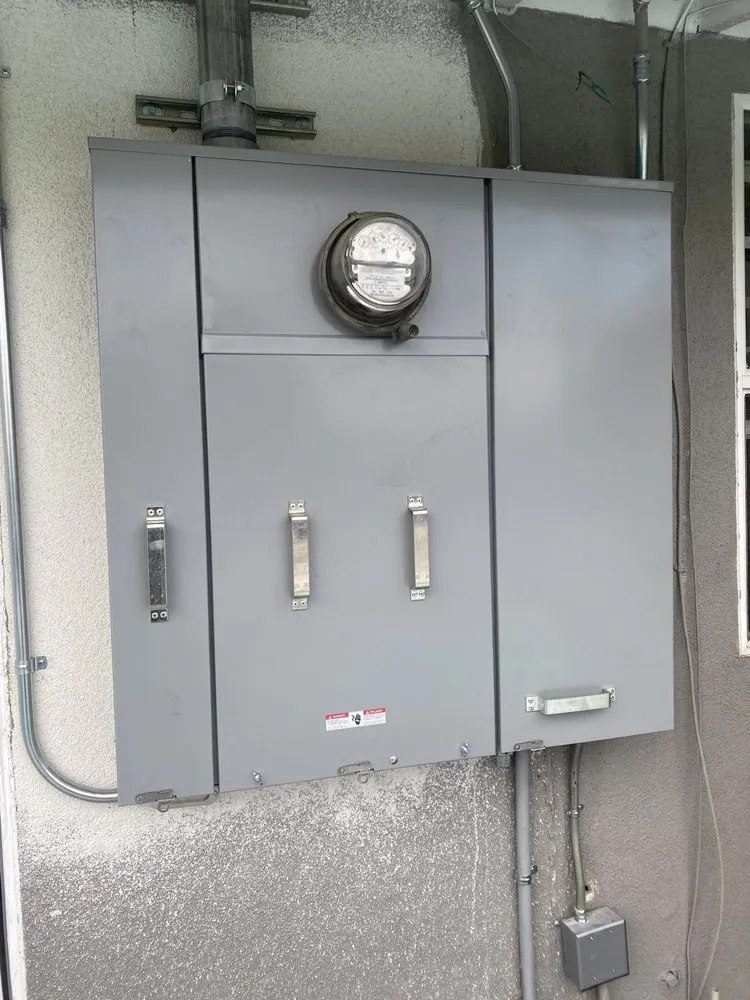 Slide of Hernandez Electric