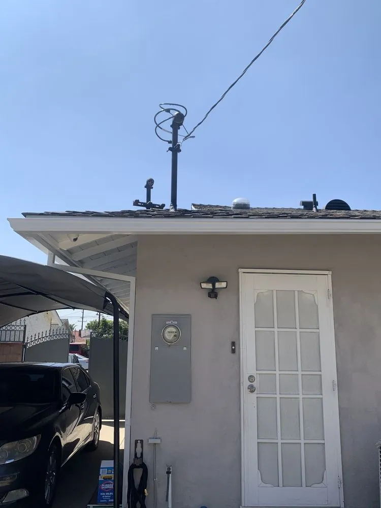 Slide of Hernandez Electric