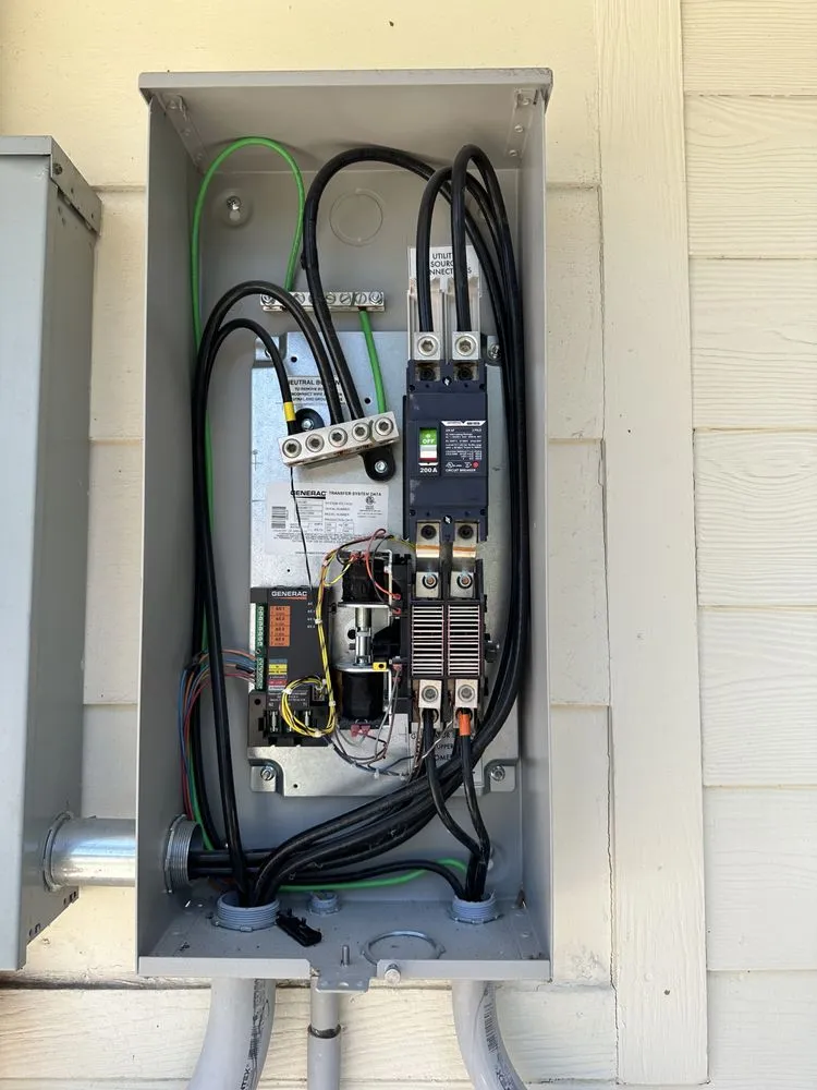 Slide of Hernandez Electric