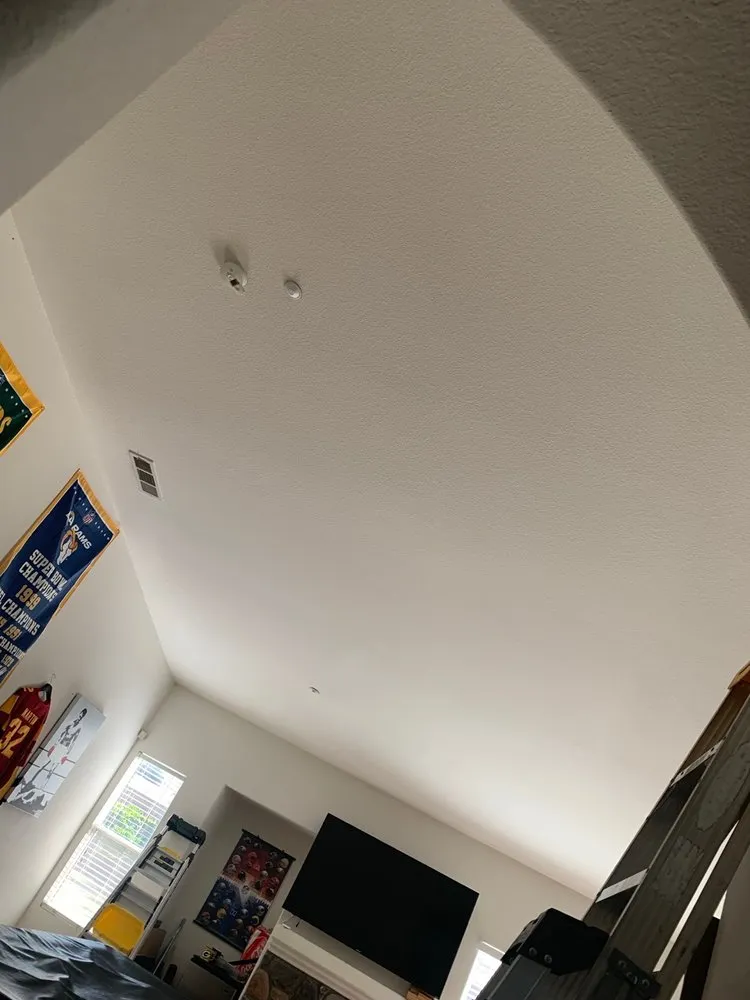 Slide of Hernandez Electric