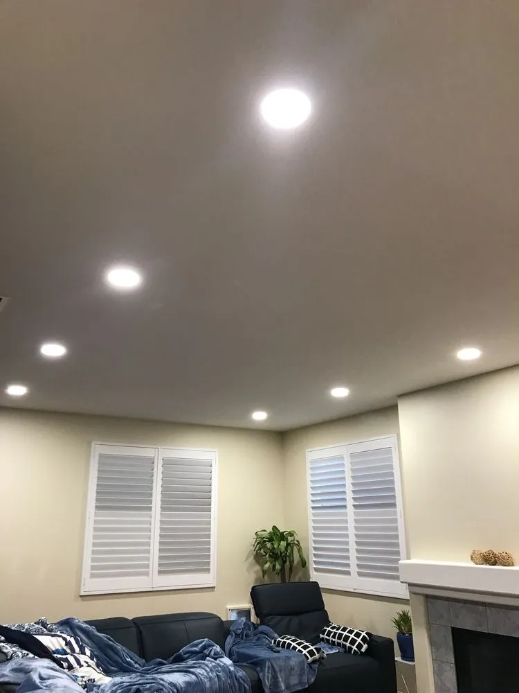 Slide of Hernandez Electric