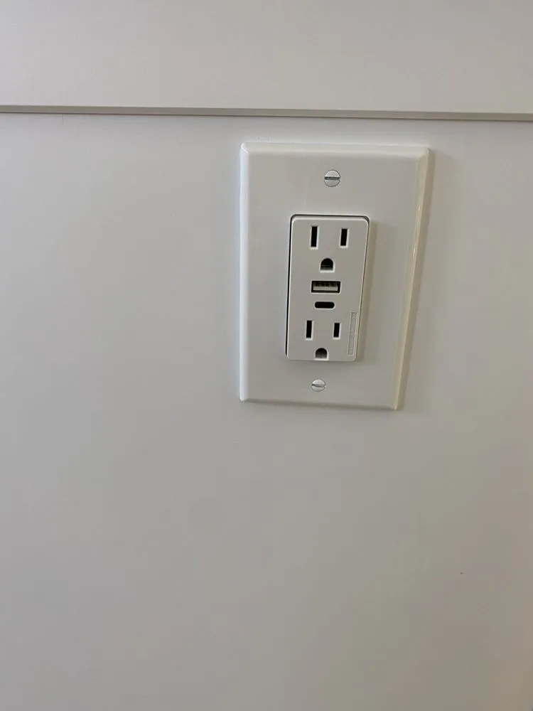 Slide of Hernandez Electric