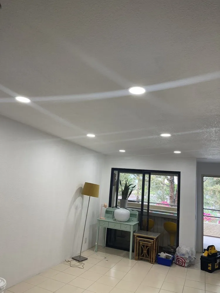 Slide of Hernandez Electric