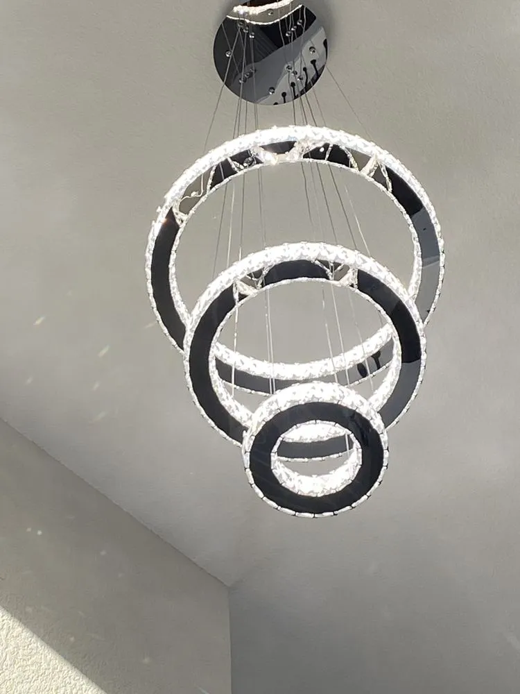 Slide of Hernandez Electric Services