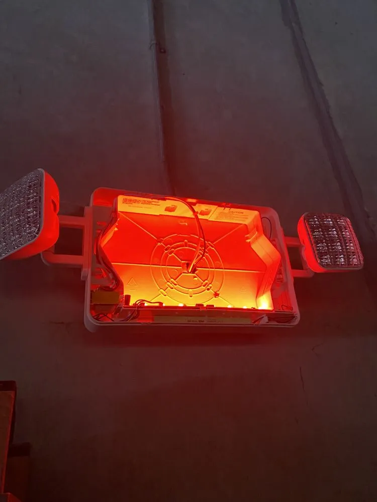 Slide of Hernandez Electric Services