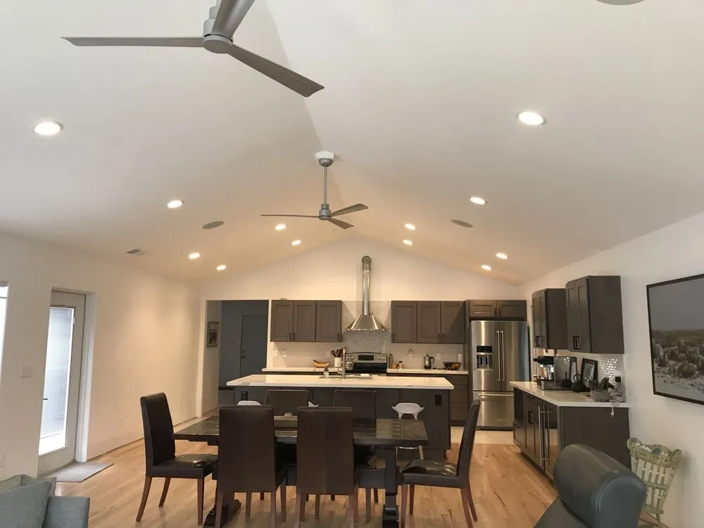 Slide of Hernandez Electric