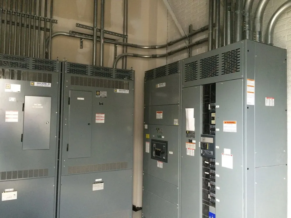 Slide of Hernandez Electrical Services