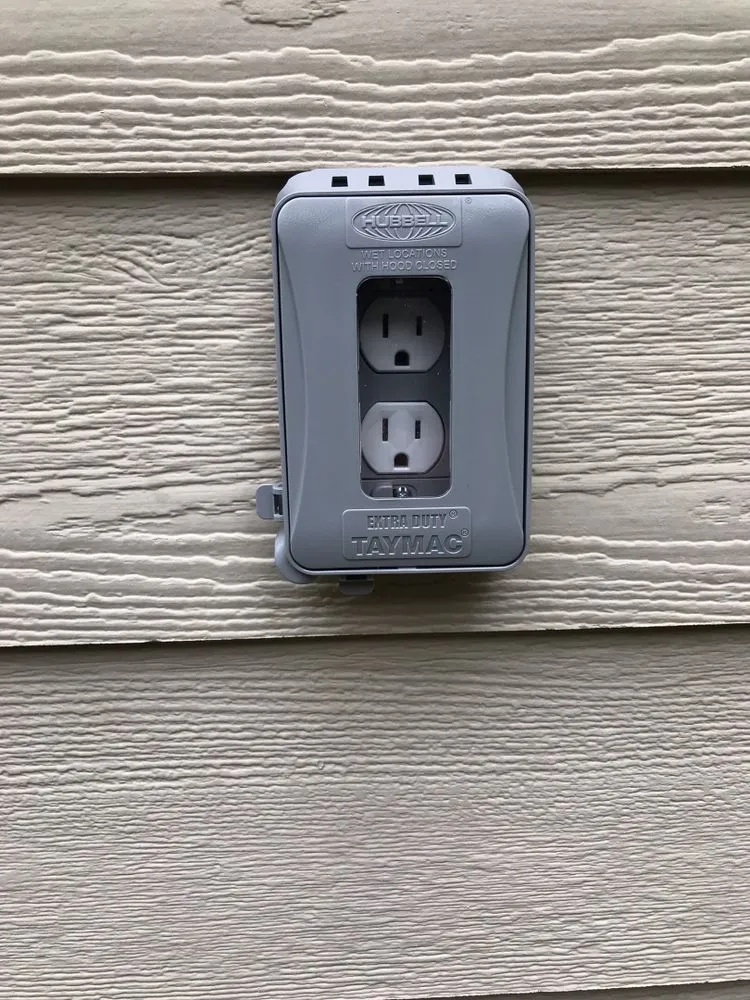 Trusted electrician providing panel upgrade in Colbert, GA - Herner Electric