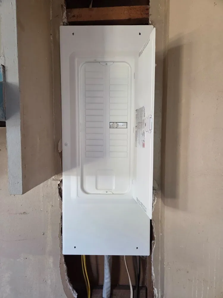Expert wiring installation experts serving Ooltewah, TN - Hero's Electric
