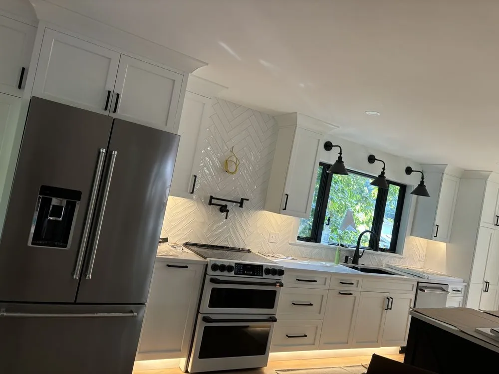 Slide of Herrera Electric