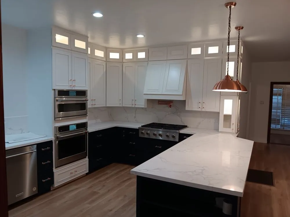 Slide of Herrera Electric Company