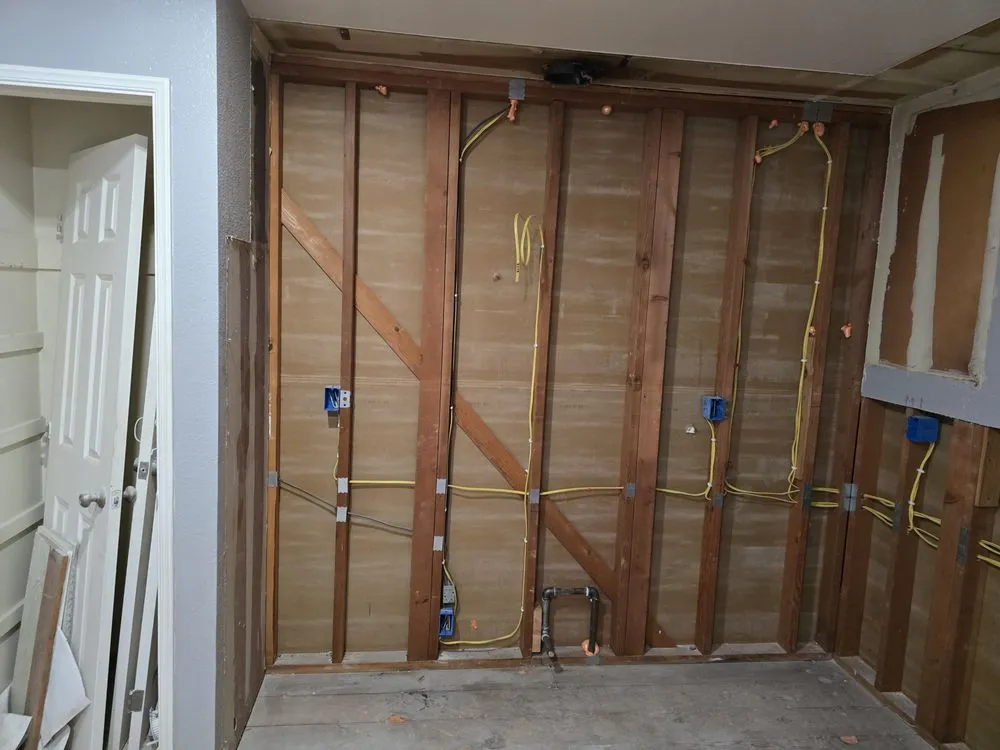 Slide of Herrera Electric Company