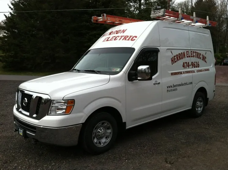 Certified electrician providing wiring installation in , 