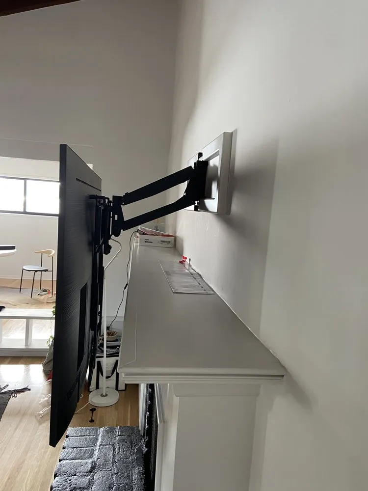 Slide of Hewster Handyman Service