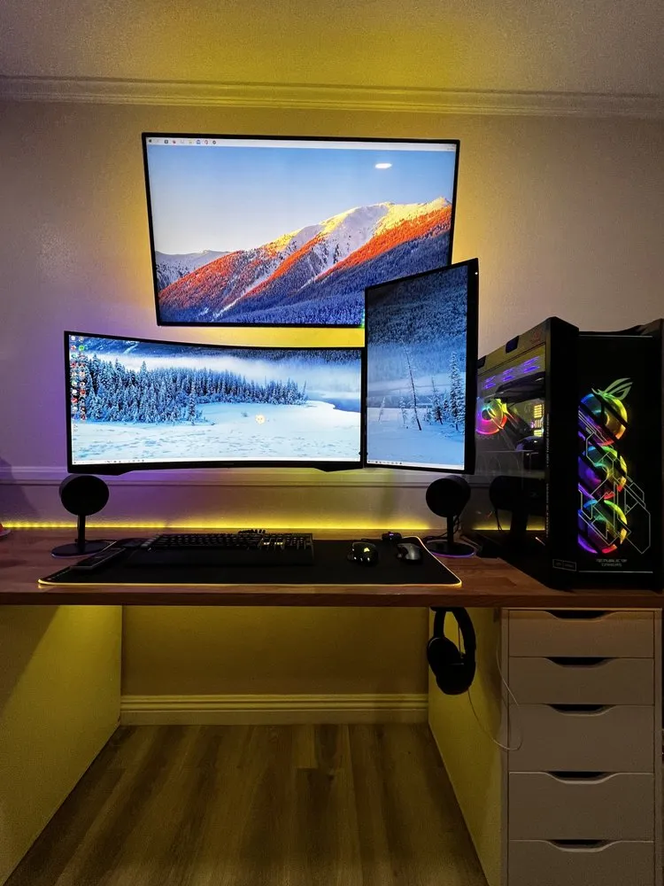 Slide of Hewster Handyman Service