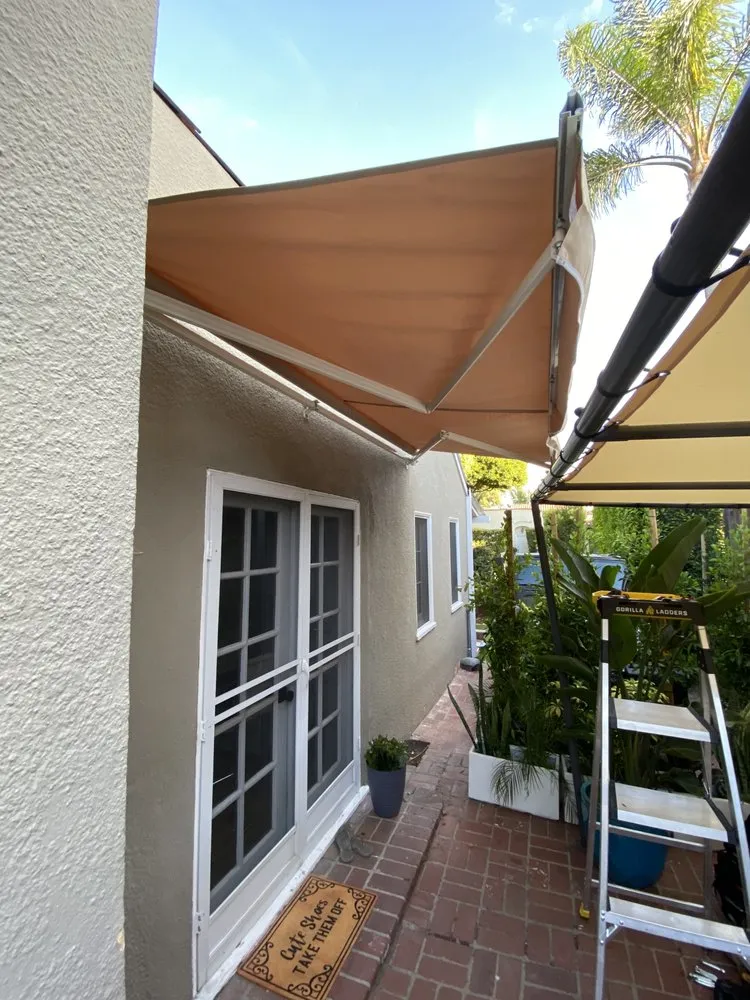 Slide of Hewster Handyman Service