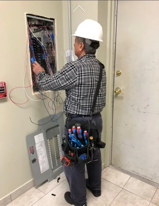 Slide of Hey Electric