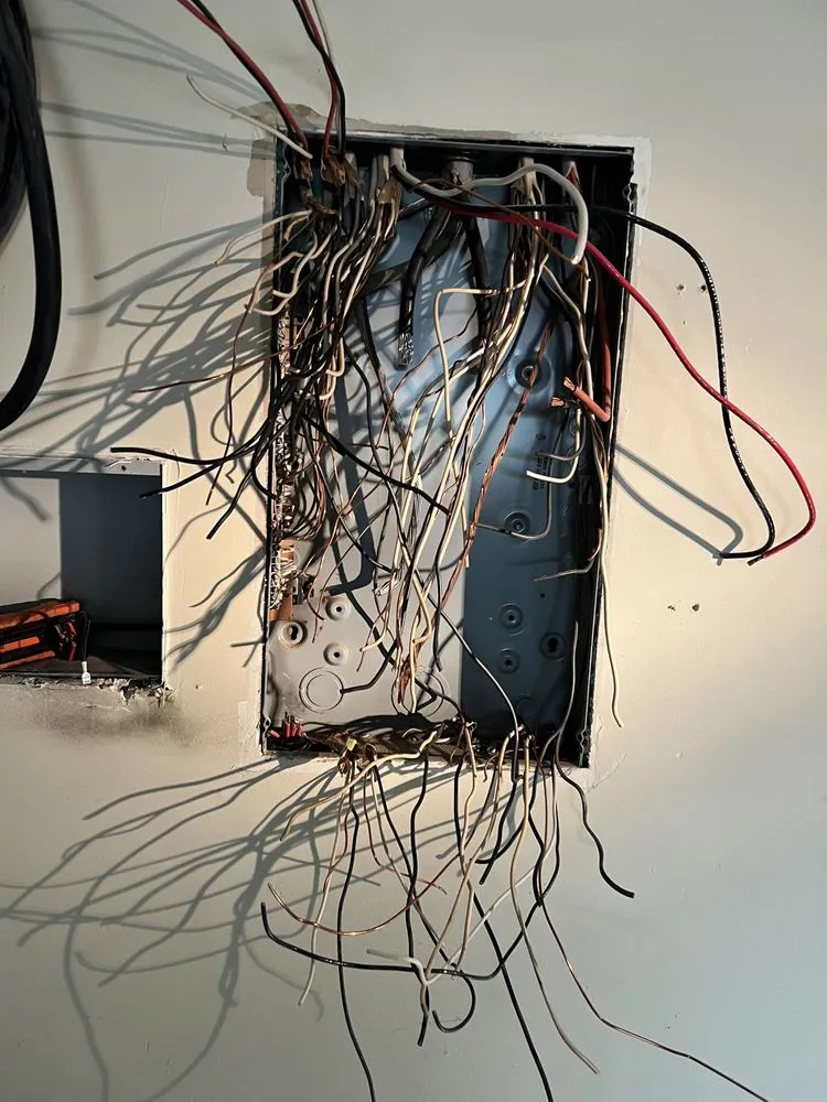 Slide of H&H Electrical Services