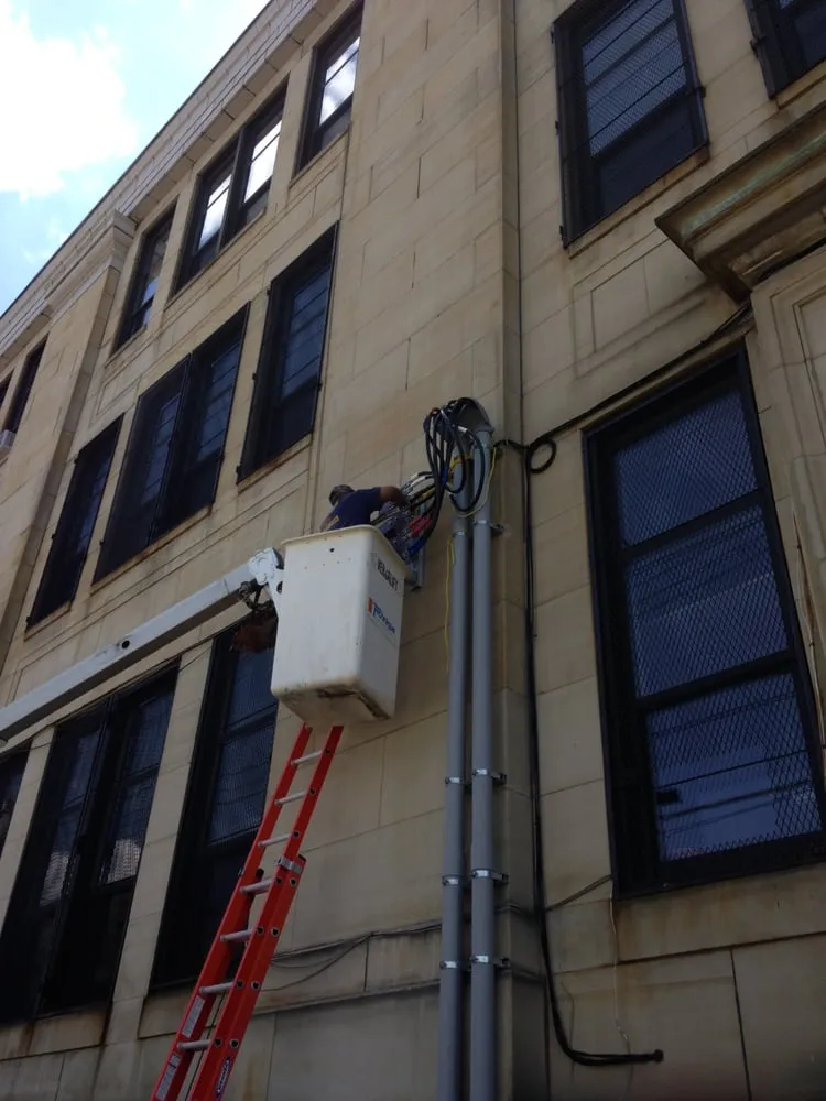 Slide of H&H HVAC Contractor