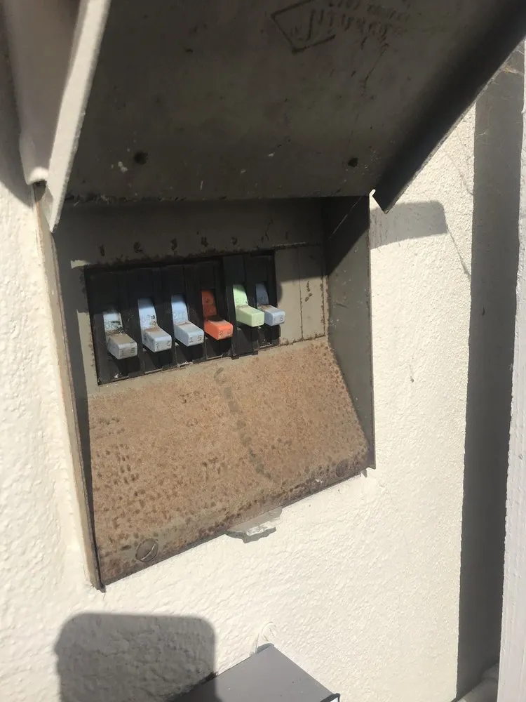 Affordable lighting installation service in ,  - H&H Lighting & Electrical Services