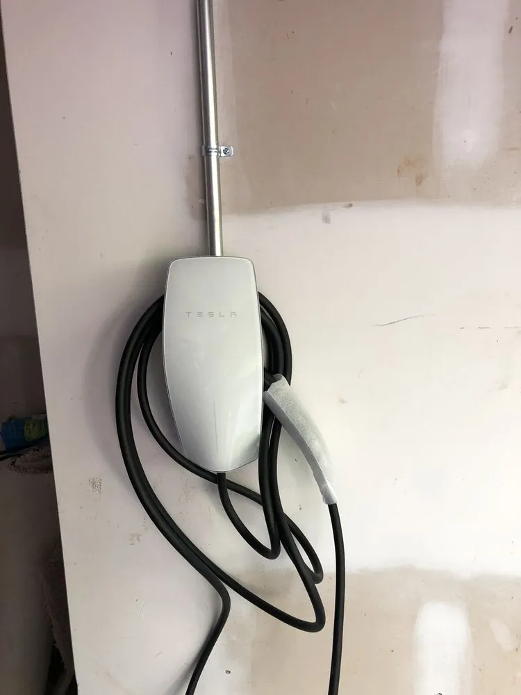 Certified emergency electrical service experts serving Decatur, CA - Hi IQ Electrical
