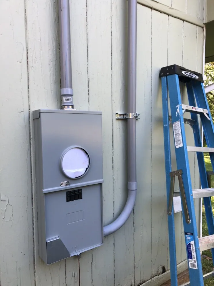 Professional circuit breaker repair experts serving Decatur, CA - Hi IQ Electrical