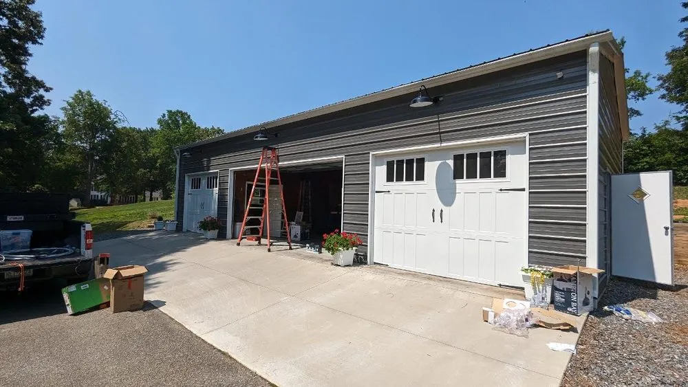 Slide of Hiatt Electric