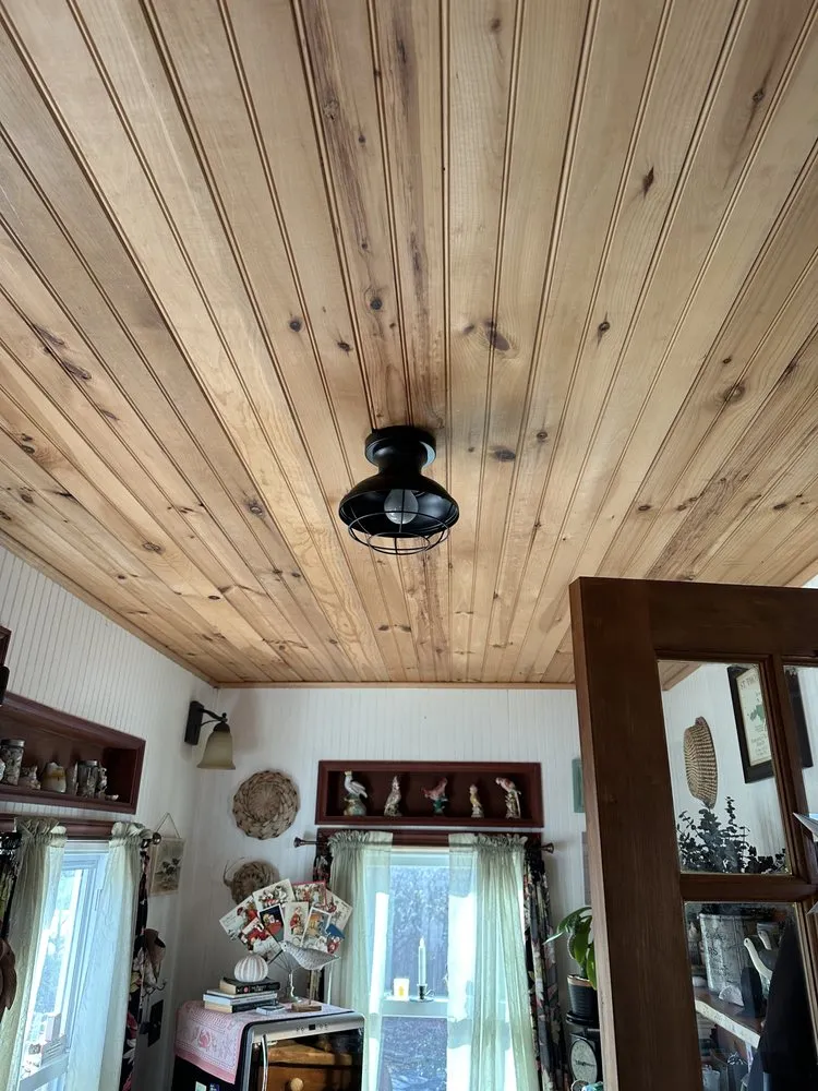 Slide of Hicks & Sons Handyman