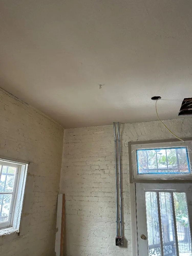 Slide of High Alttitude Electric