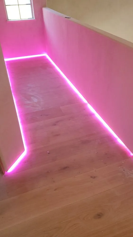 Certified electrician providing wiring installation in , 