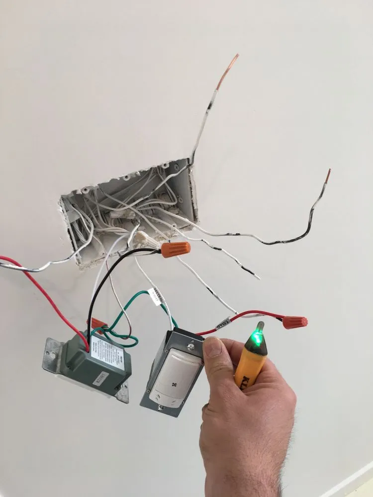 Licensed electrician providing lighting installation in Sylmar, CA - High Class Handyman Services