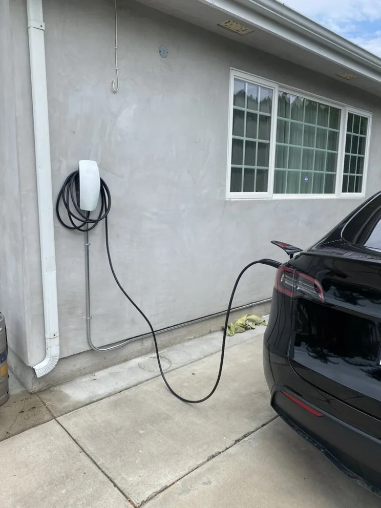 Slide of High End Electrical Services