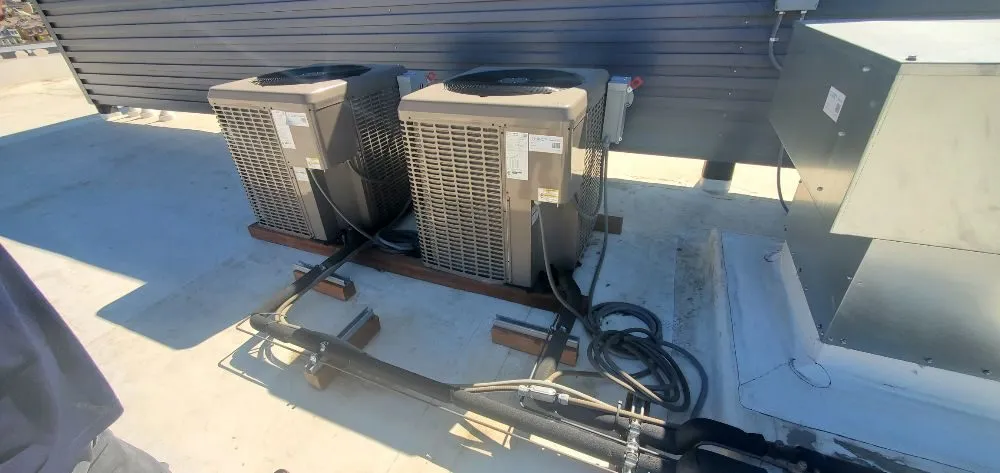 Professional circuit breaker repair service in , - High Tech Services