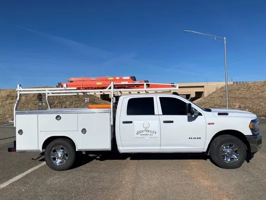 High Valley Electric Logo