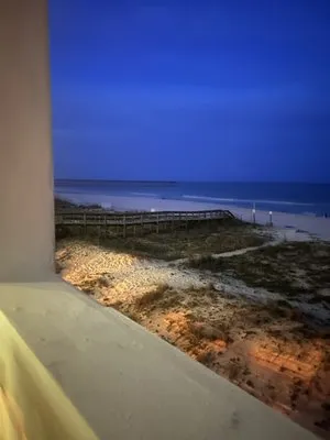 High Value Solutions Logo